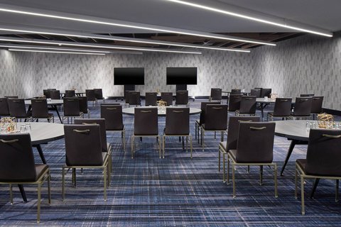 RENAISSANCE NASHVILLE HOTEL - Photo 93