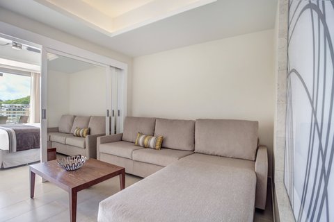 Luxury Family Suite - Living Area
