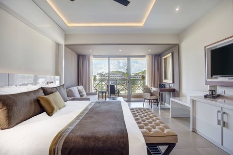 Luxury Junior Suite