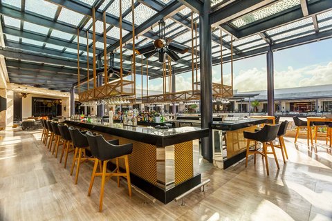 Martini Mix Bar