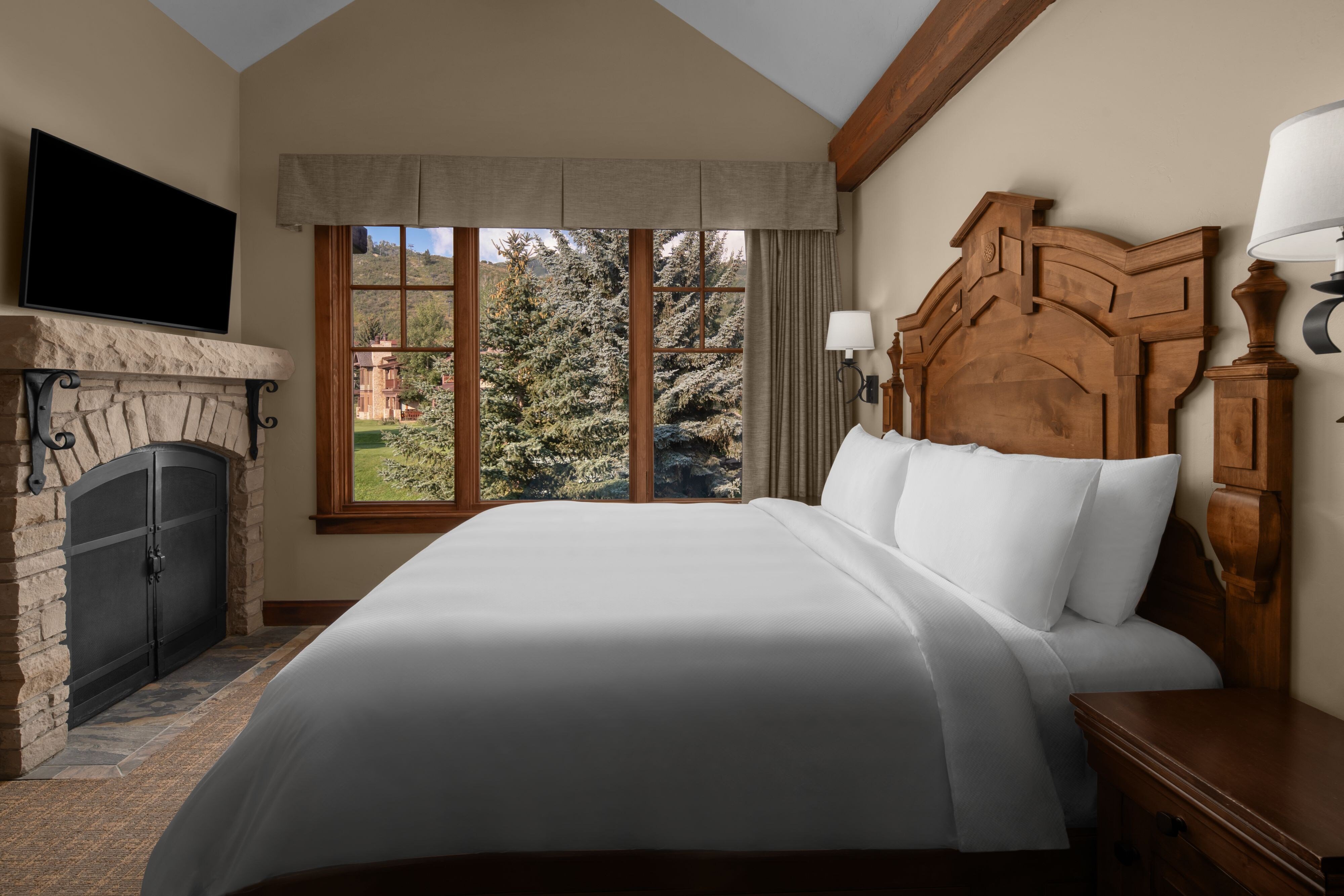 Hotel Park City Autograph Collection-guestroom-Cottage Luxury King Bedroom.jpg