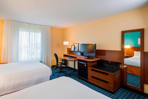 Queen/Queen Guest Room