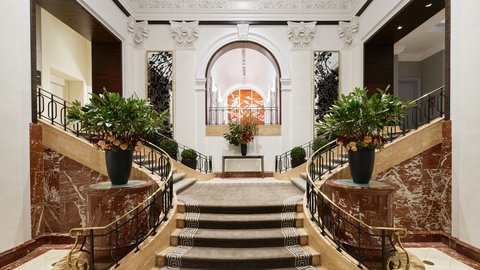 THE PENINSULA NEW YORK - Photo 3