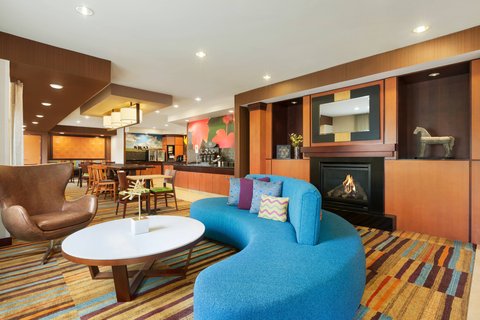 Lobby - Seating Area