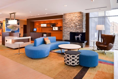 Lobby - Seating Area