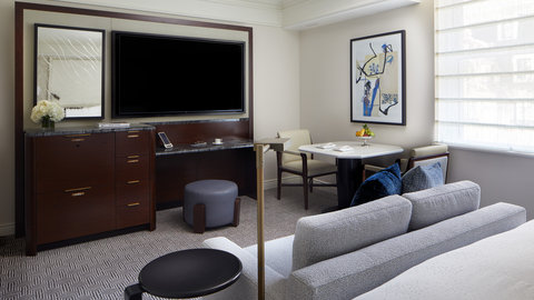 THE PENINSULA NEW YORK - Photo 17