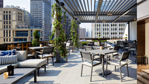 THE PENINSULA NEW YORK - Photo 29