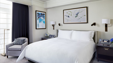 THE PENINSULA NEW YORK - Photo 41