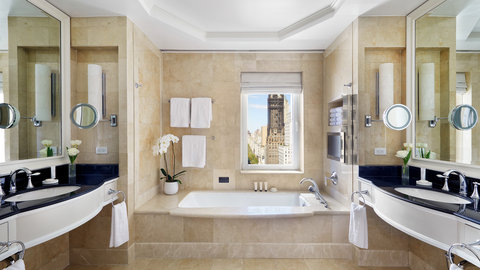 THE PENINSULA NEW YORK - Photo 18