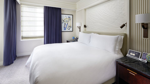 THE PENINSULA NEW YORK - Photo 23