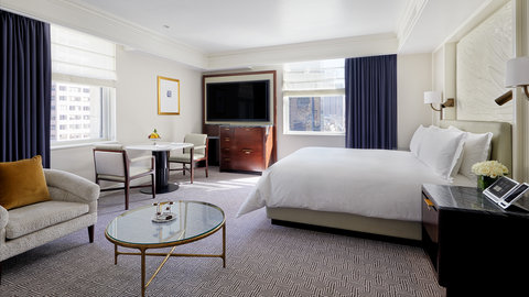 THE PENINSULA NEW YORK - Photo 31
