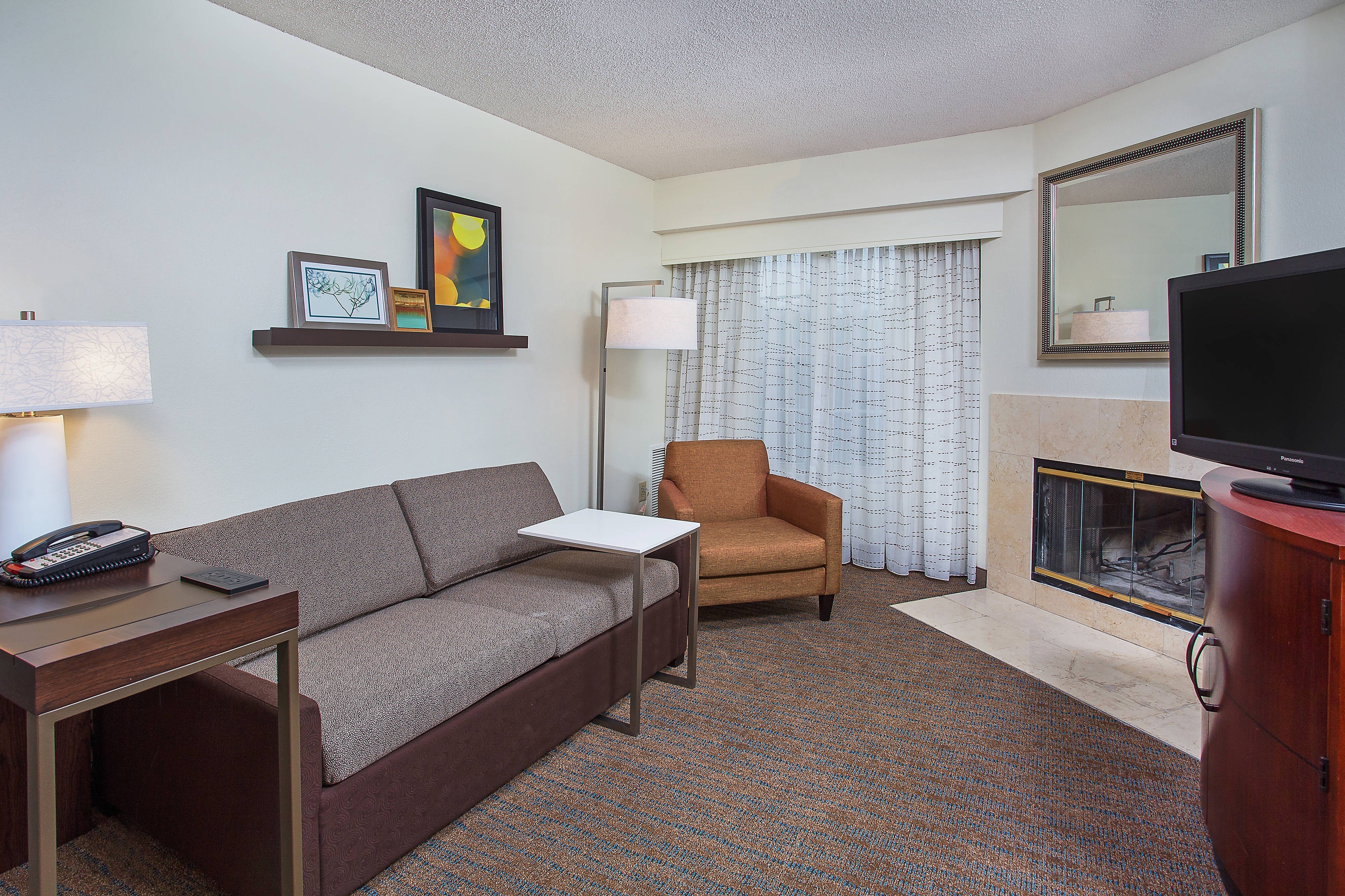 Residence Inn by Marriott Knoxville Cedar Bluff-guestroom-One-Bedroom Suite.jpg