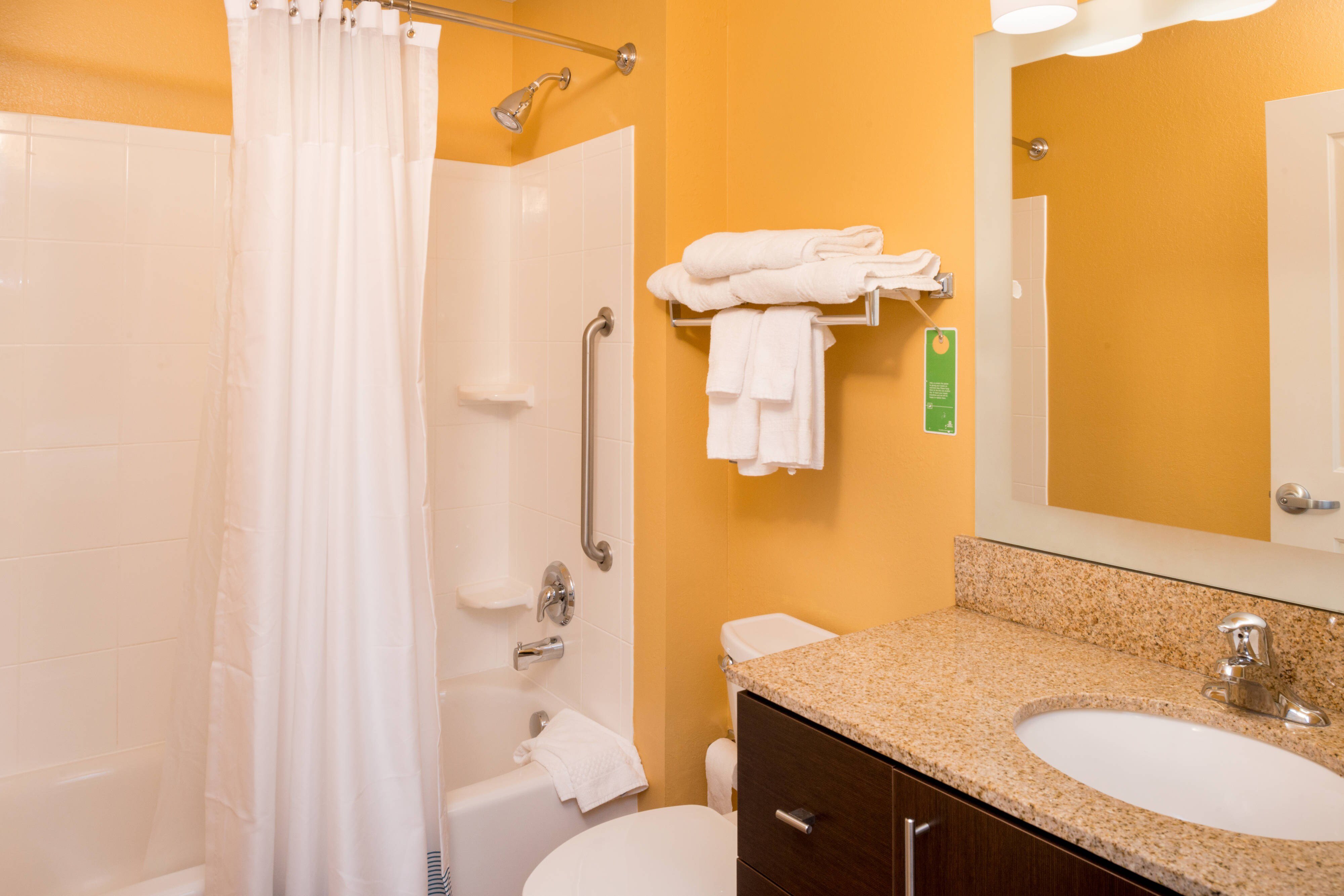 TownePlace Suites by Marriott Huntington-guestroom-King Studio Suite - Bathroom.jpg
