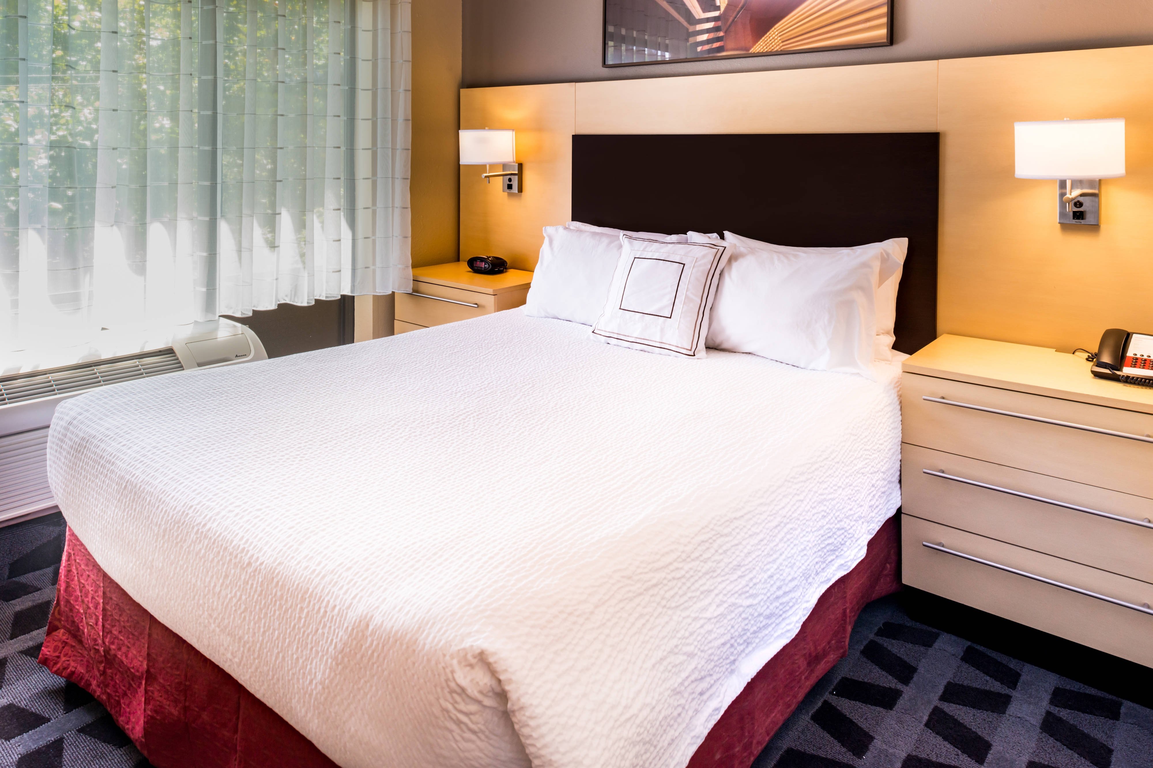 TownePlace Suites by Marriott Huntington-guestroom-One-Bedroom Suite.jpg