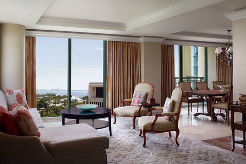 THE RITZ-CARLTON COCONUT GROVE MIAMI - Photo 53