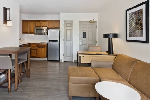 One-Bedroom Suite - Living & Kitchen Area