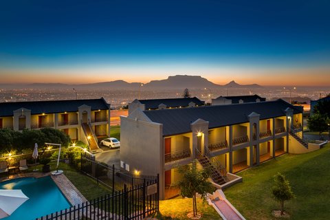Hotel Grounds