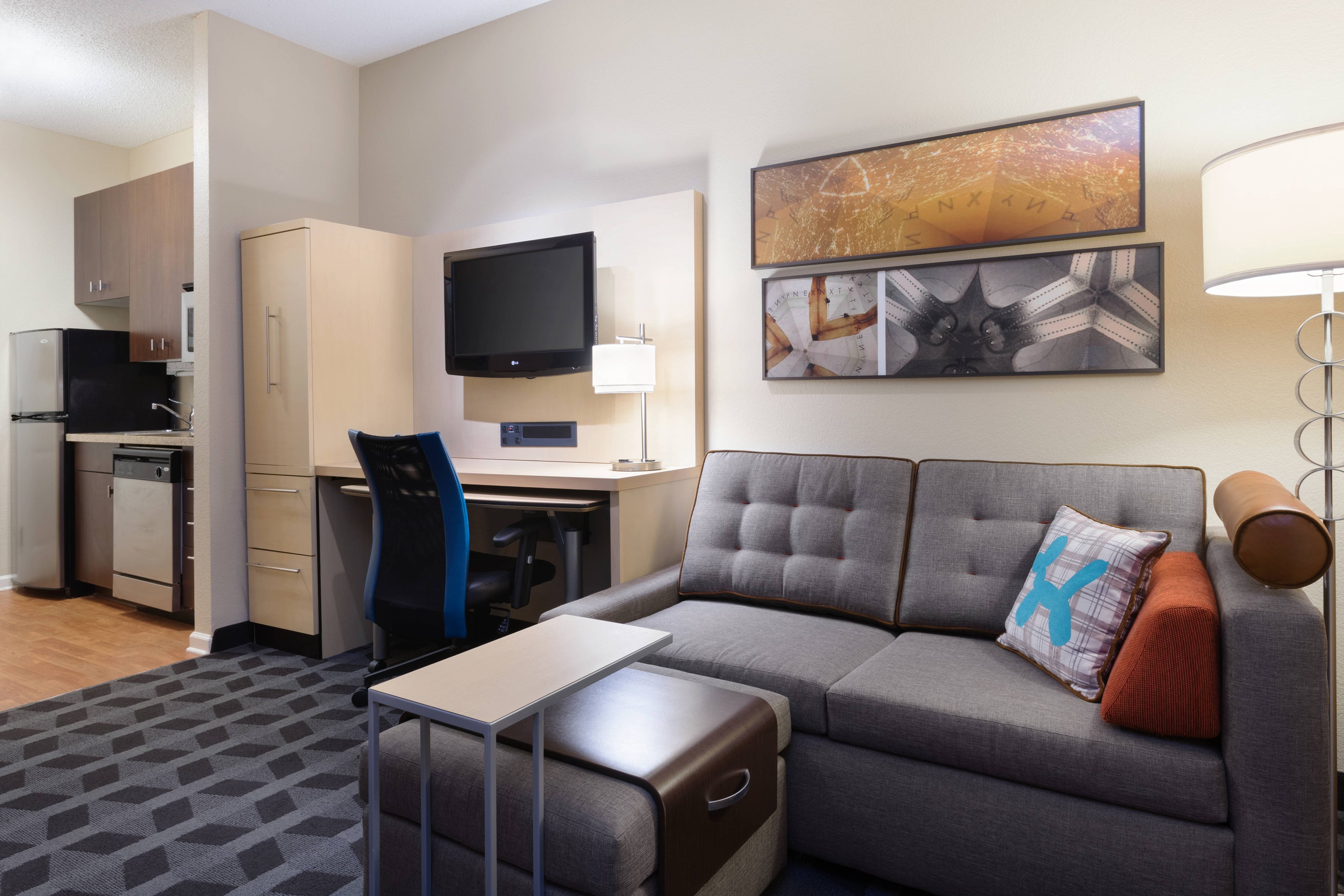 TownePlace Suites by Marriott Shreveport-Bossier City-guestroom-Studio Suite - Living Area.jpg
