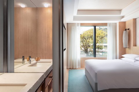 HONG KONG OCEAN PARK MARRIOTT - Photo 32