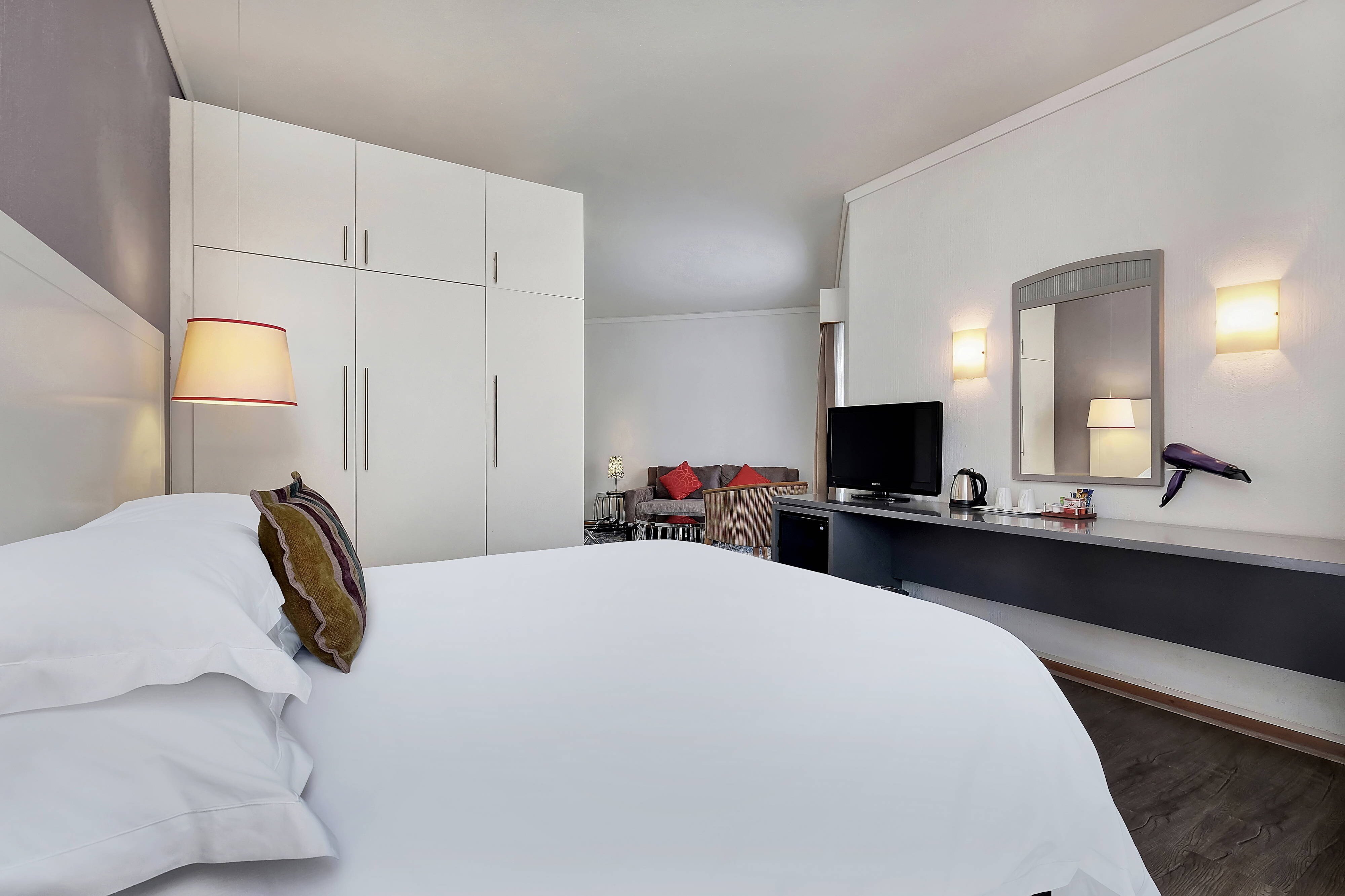 Protea Hotel by Marriott Midrand-guestroom-Executive Suite.jpg