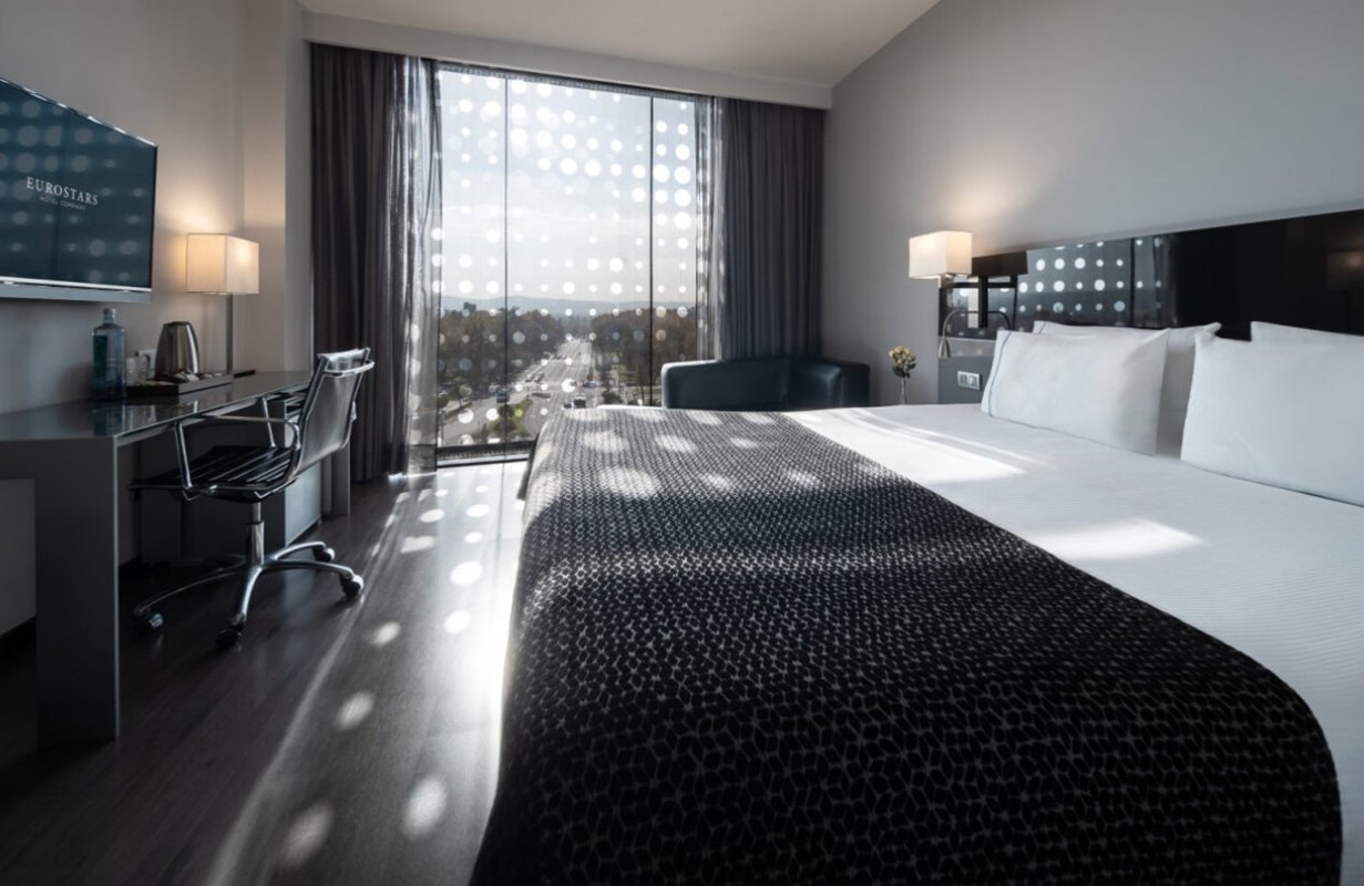 EUROSTARS PALACE-guestroom-698575 Guest Room.jpg