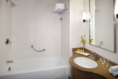 One-Bedroom Apartment - Bathroom