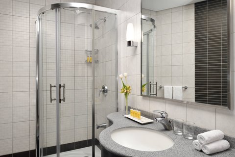 Three-Bedroom Apartment - Bathroom One