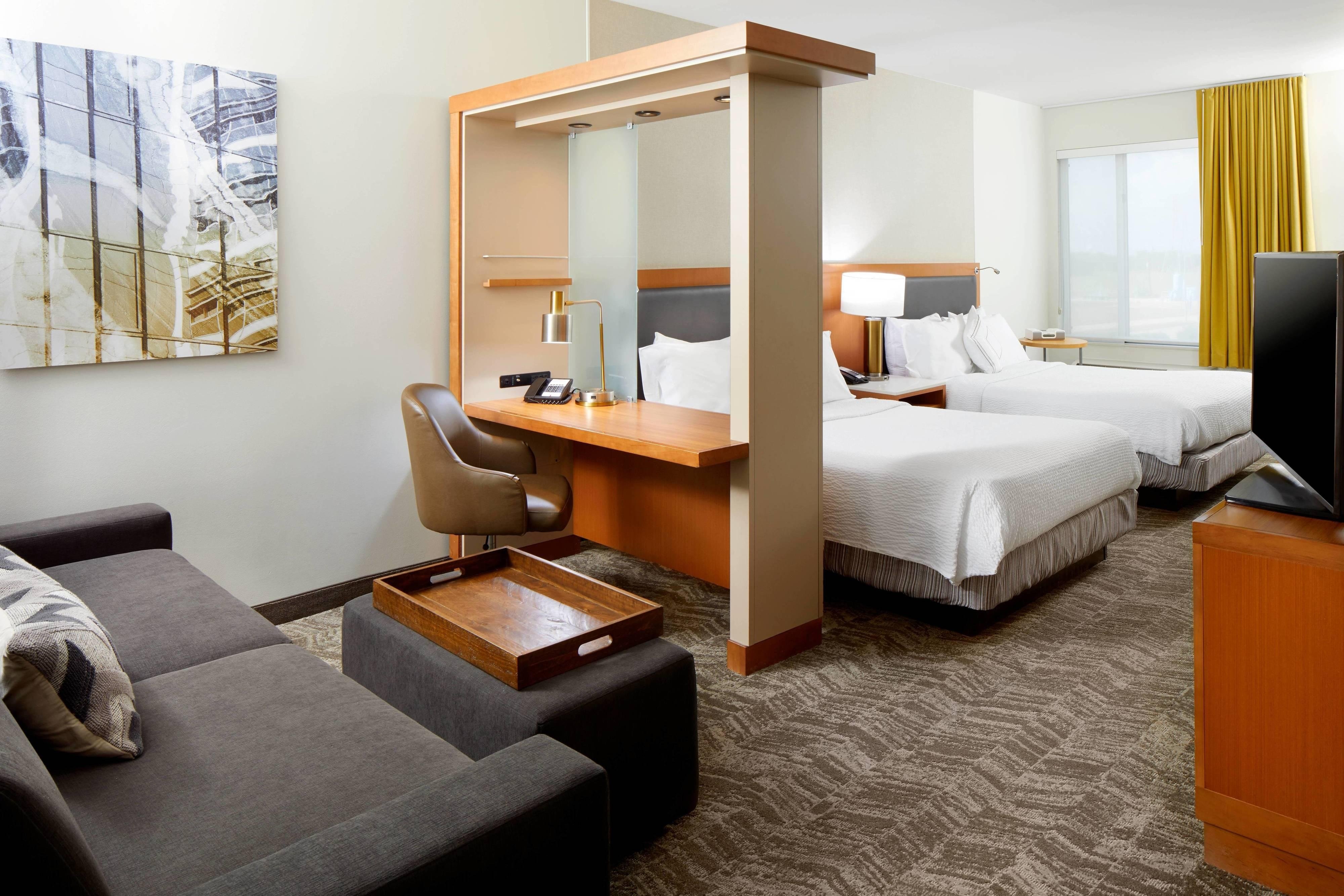SpringHill Suites by Marriott Houston NASA/Webster-guestroom-Queen/Queen Suite.jpg