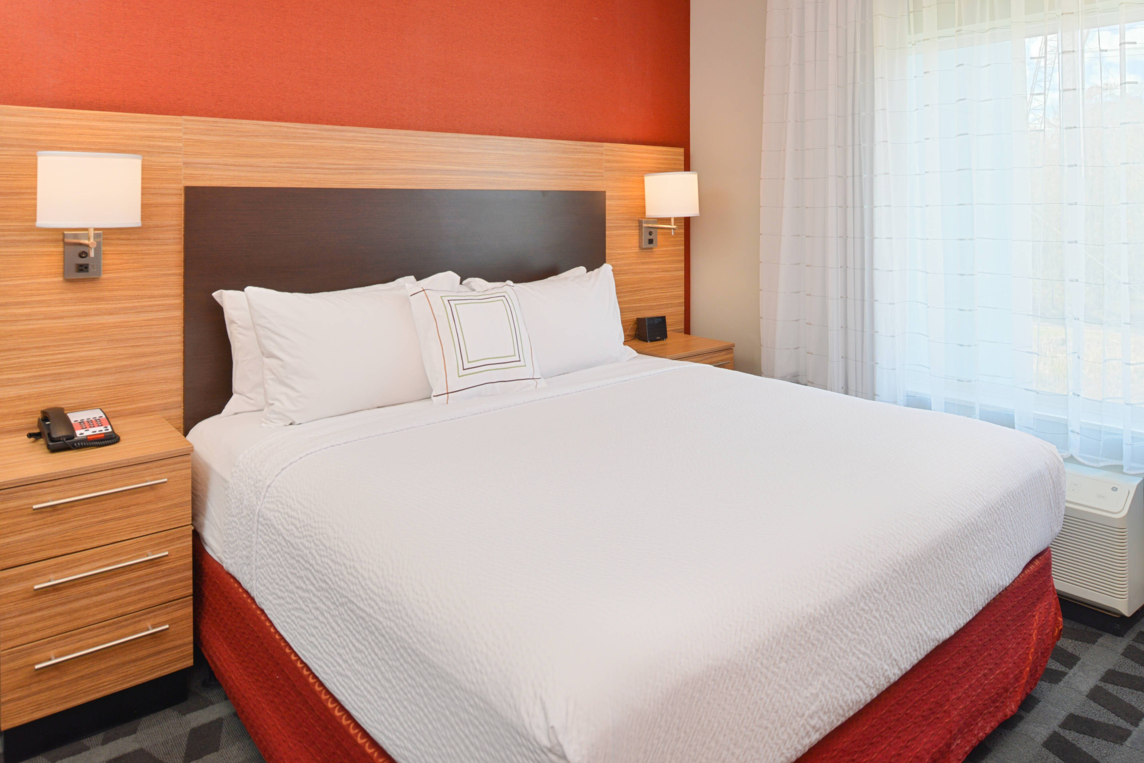 TownePlace Suites by Marriott Laplace-guestroom-One-Bedroom Suite - Bedroom.jpg
