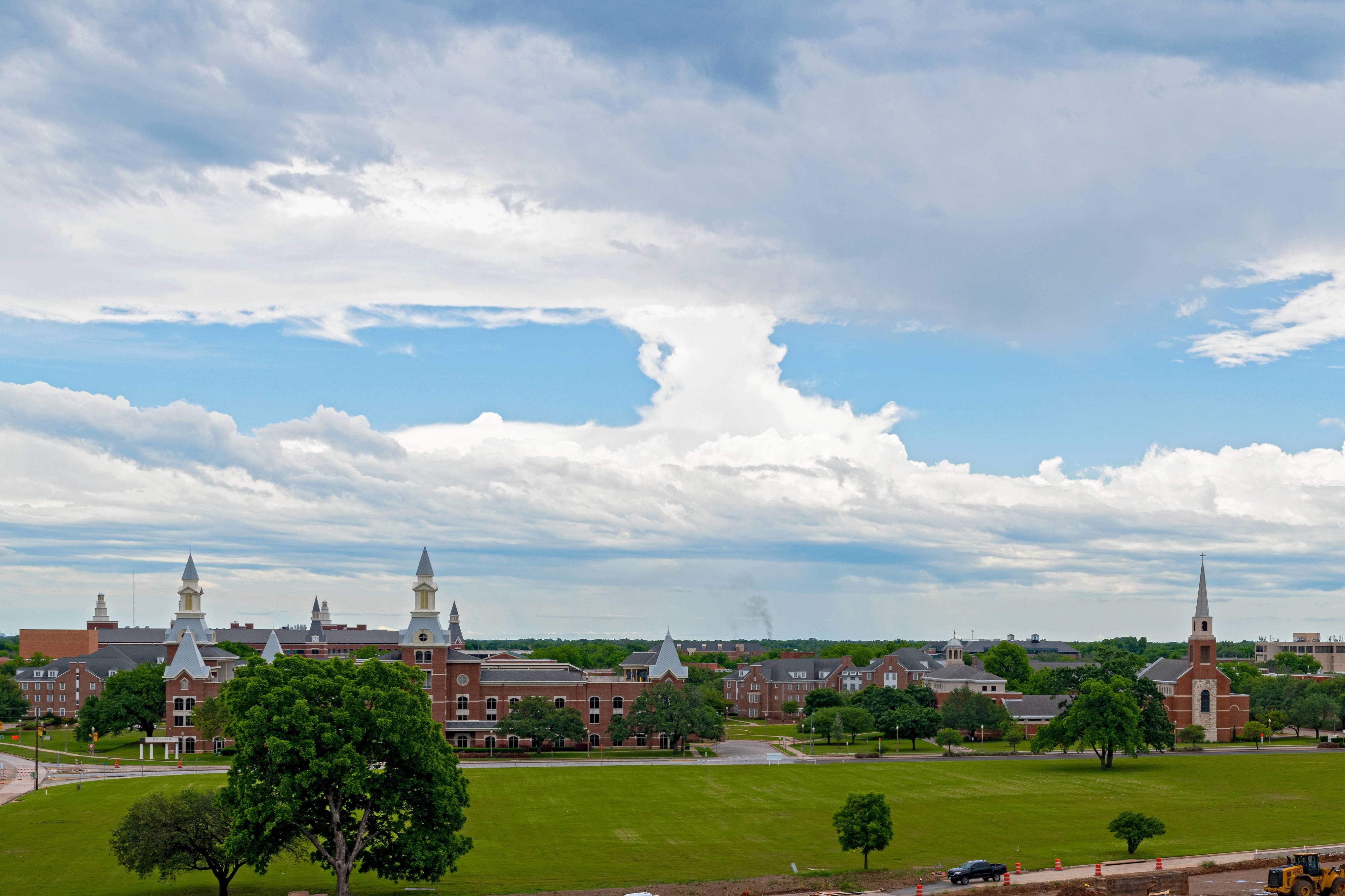 SpringHill Suites by Marriott Waco-guestroom-One-Bedroom Suites - Baylor University View.jpg