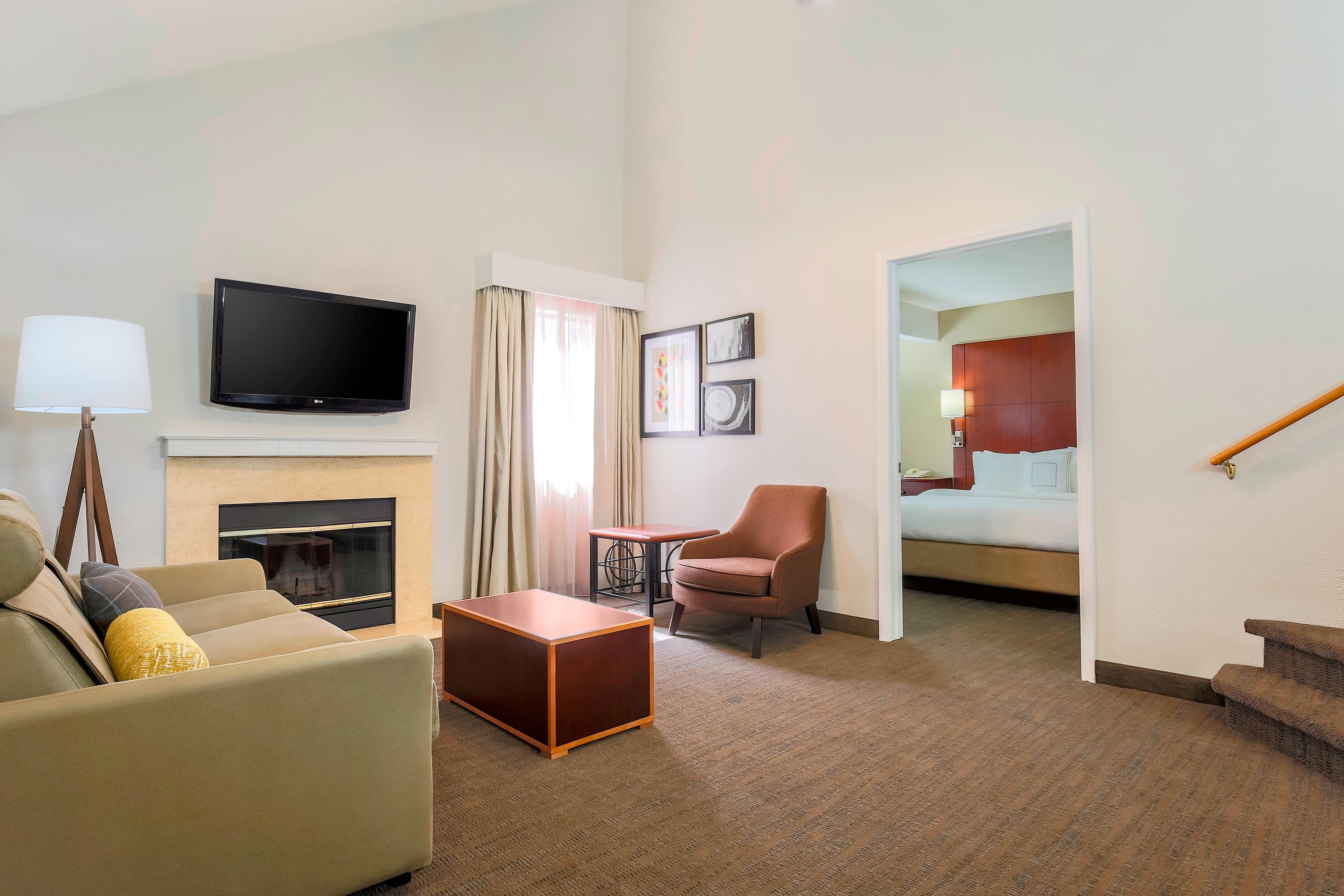 Residence Inn by Marriott Chicago Deerfield-guestroom-Two-Bedroom Suite.jpg