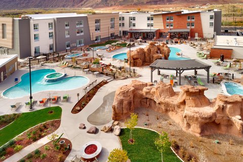 Outdoor Pools