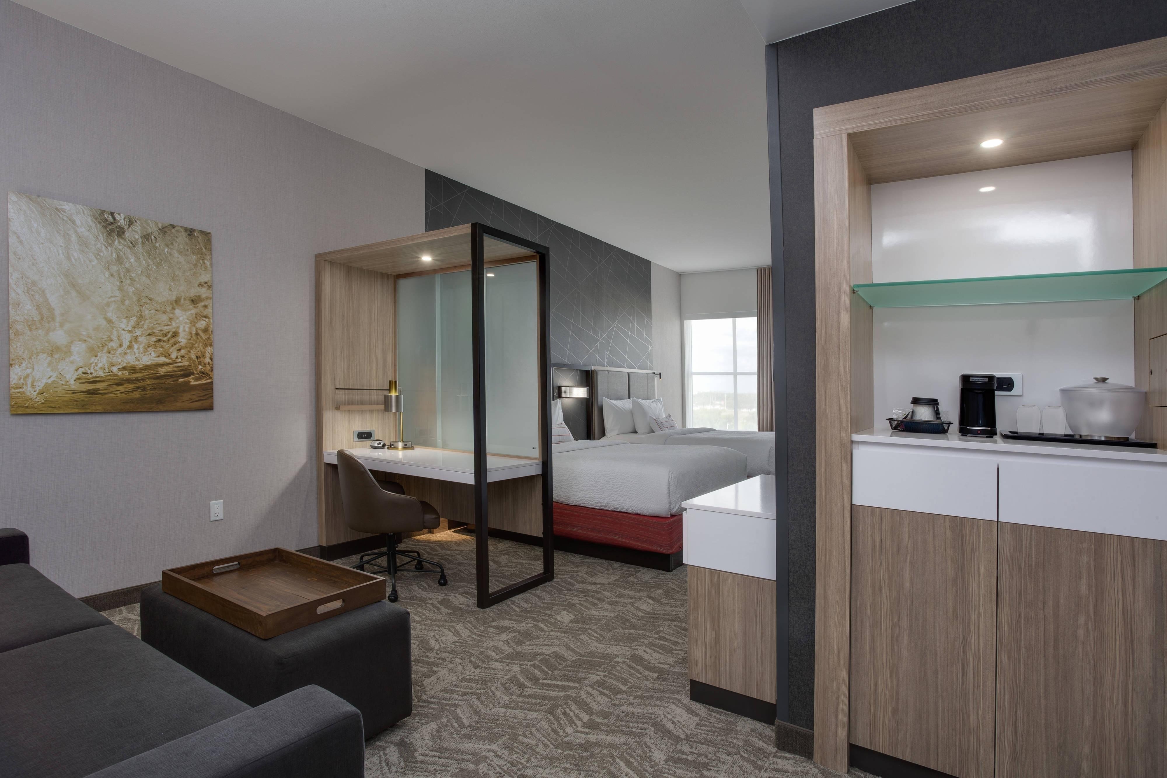 SpringHill Suites by Marriott Fort Lauderdale Miramar-guestroom-Queen/Queen Suite - Living Area.jpg