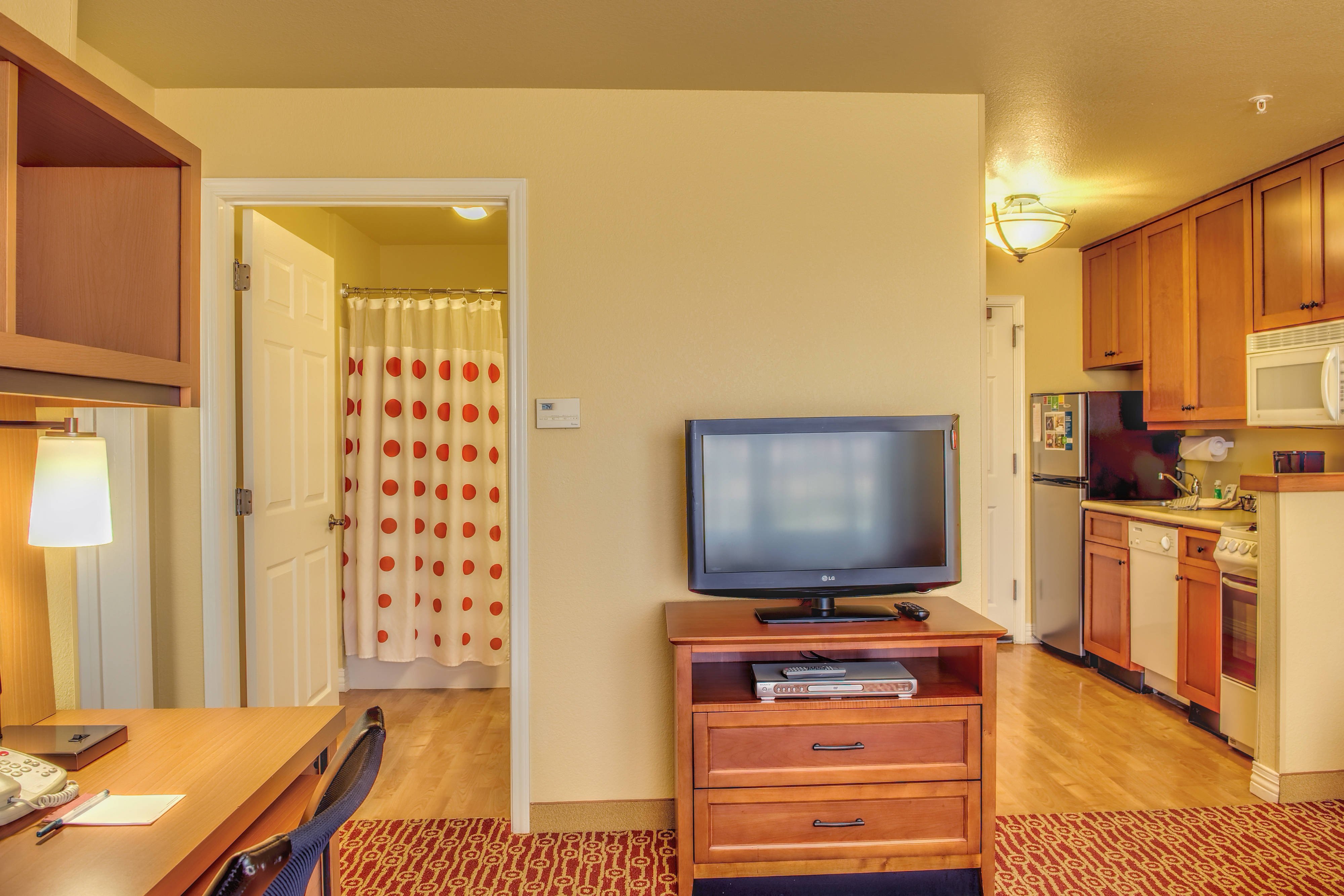 TownePlace Suites by Marriott Las Cruces-guestroom-One-Bedroom Suite.jpg