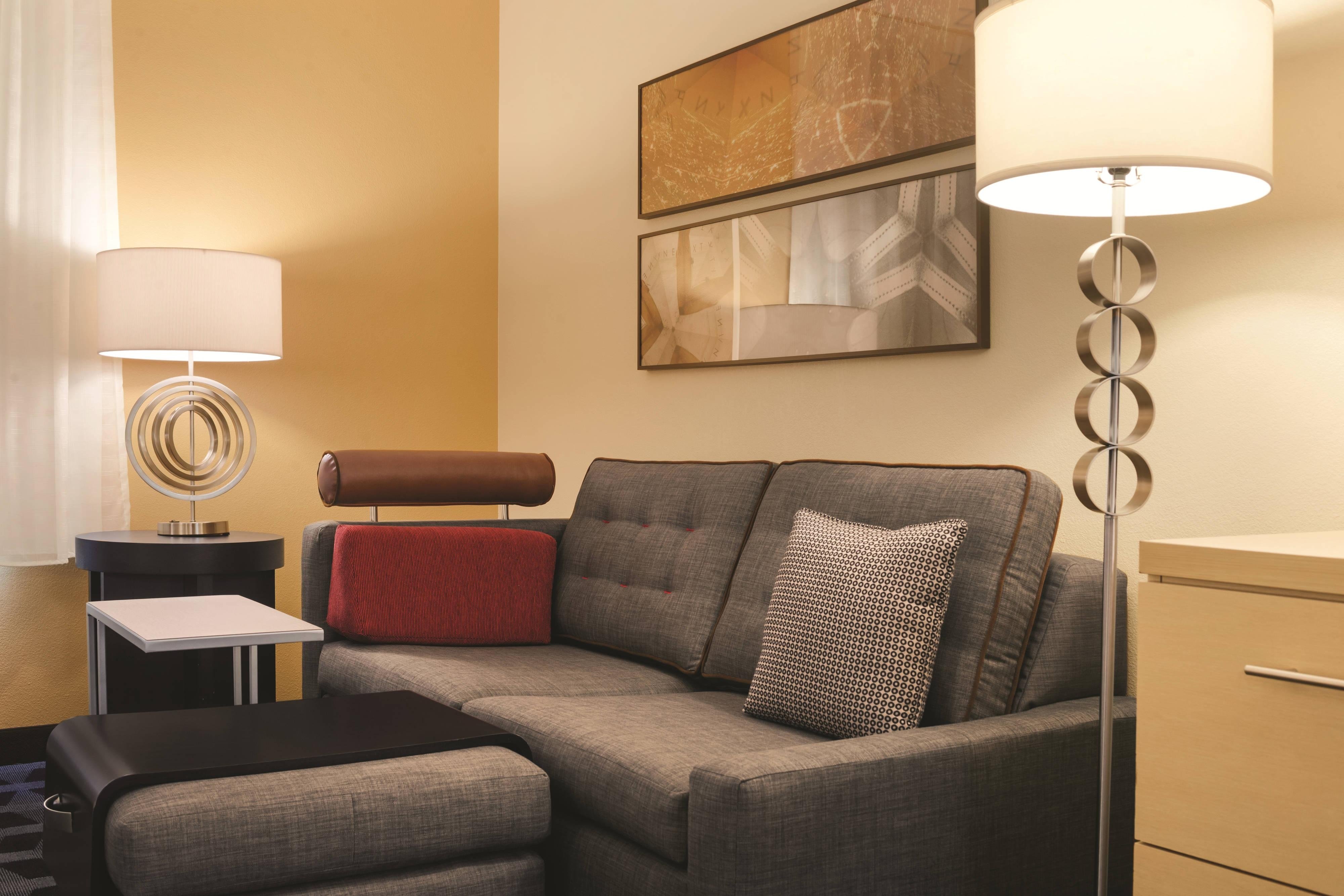 TownePlace Suites by Marriott Joliet South-guestroom-Queen/Queen Studio Suite – Sitting Area.jpg