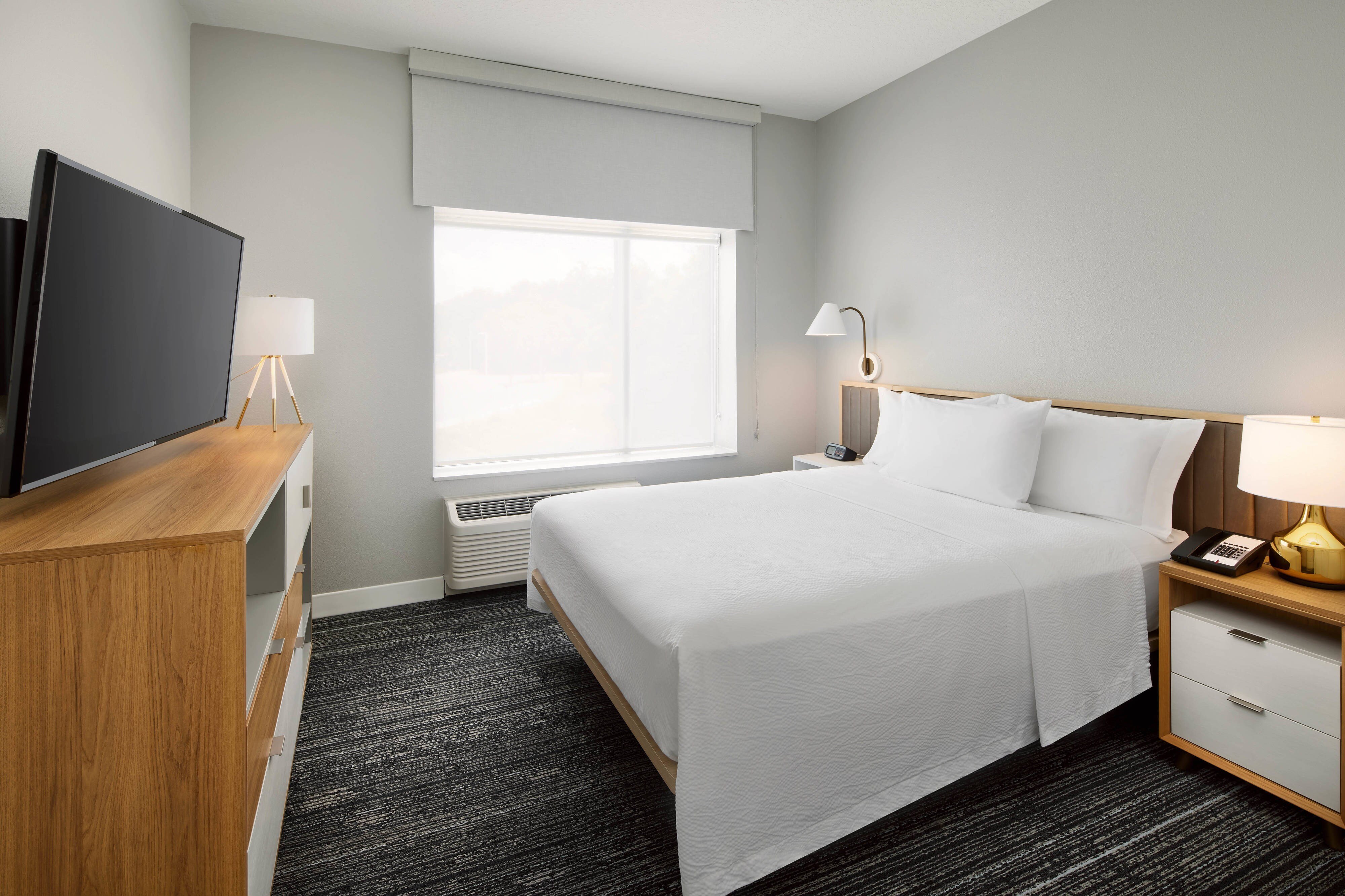 TownePlace Suites by Marriott Plant City-guestroom-One-Bedroom Suite.jpg