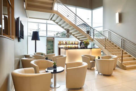 Lobby Bar