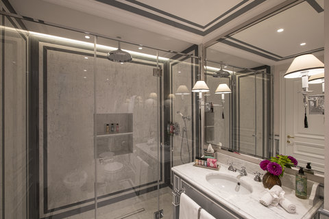 HOTEL D INGHILTERRA - Photo 13