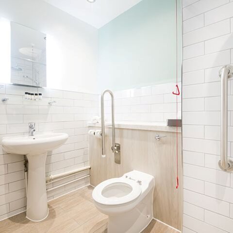 Accessible Room Bathroom
