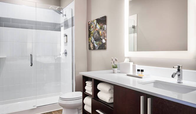 The Abernathy-guestroom-Bath.jpg
