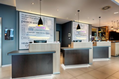 LEIOST LOBBY