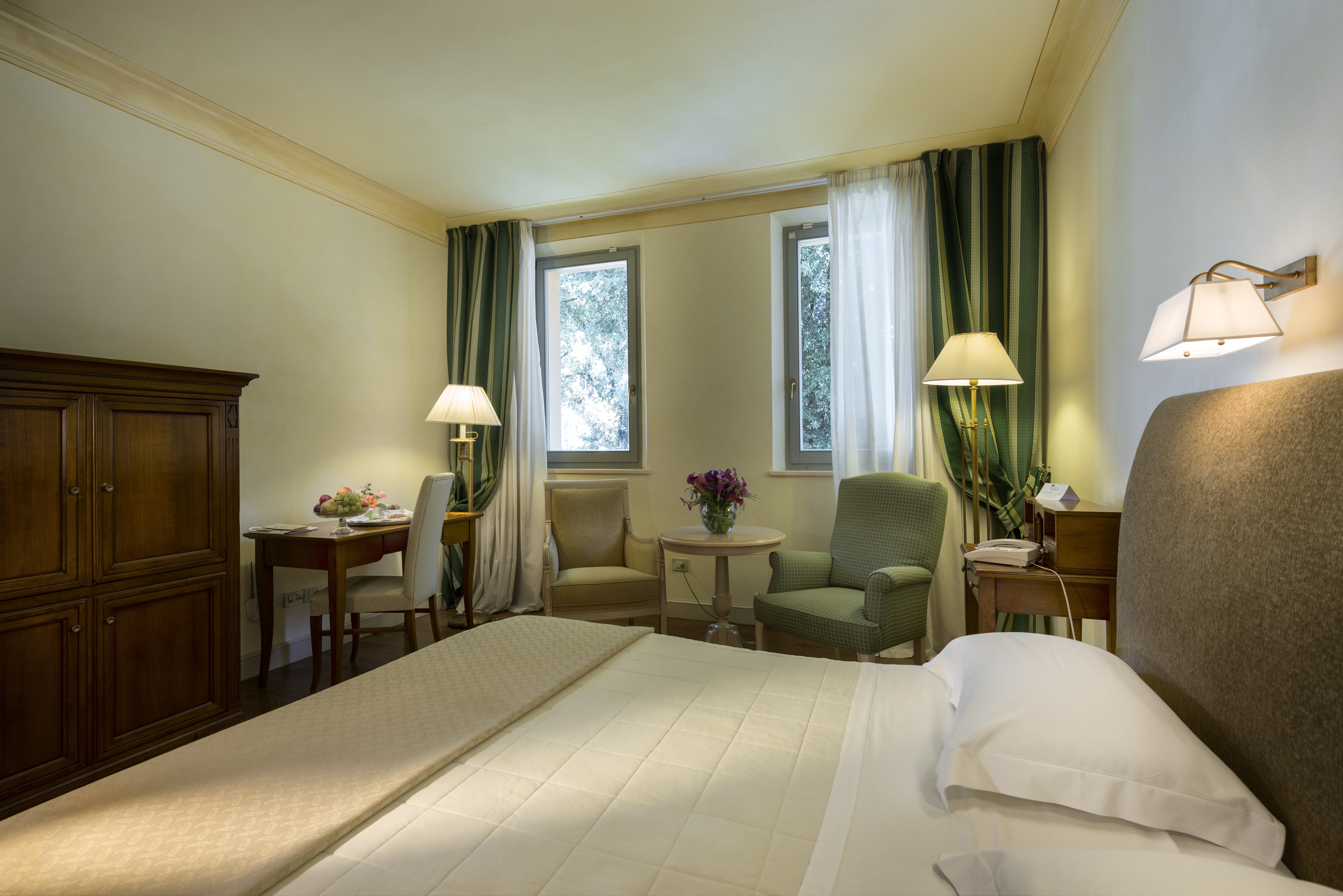 Posta Donini 1579-guestroom-Bedroom.jpg