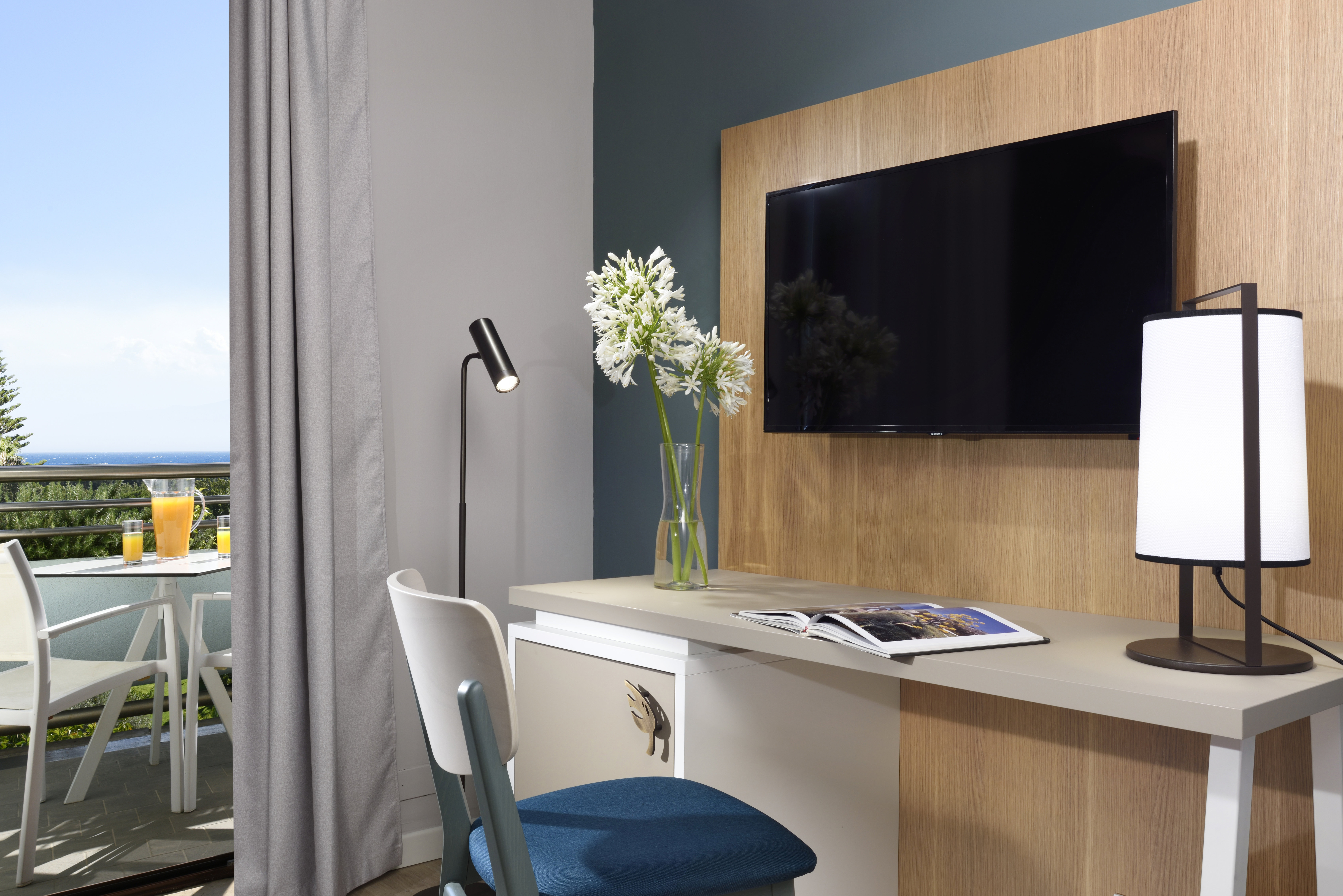UNA Hotels Naxos Beach Sicilia-guestroom-Premium Room Double Hotel.jpg