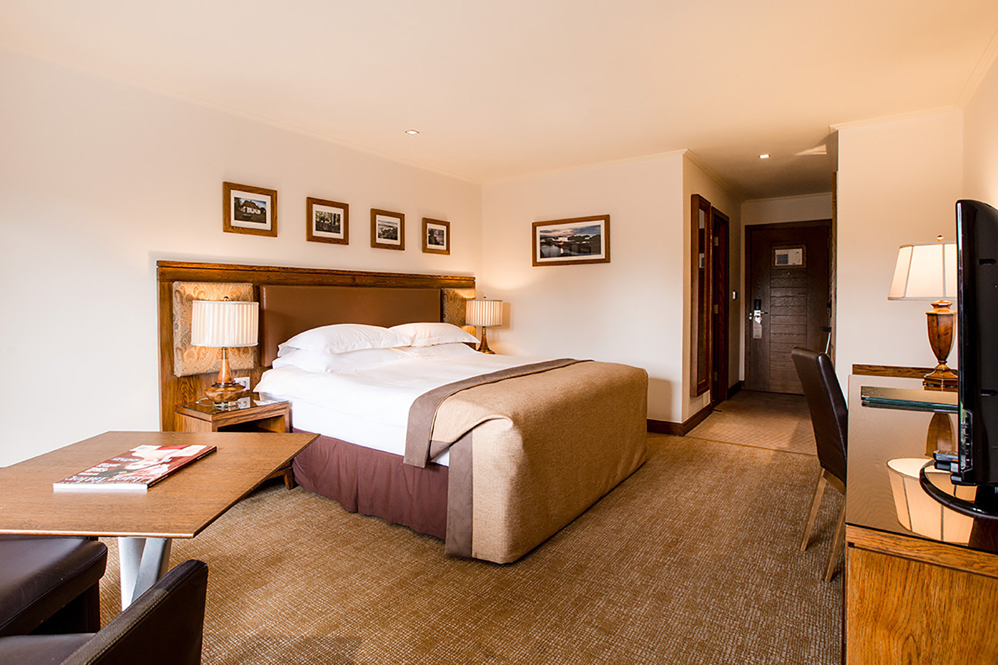GALGORM RESORT-guestroom-Superior King.jpg