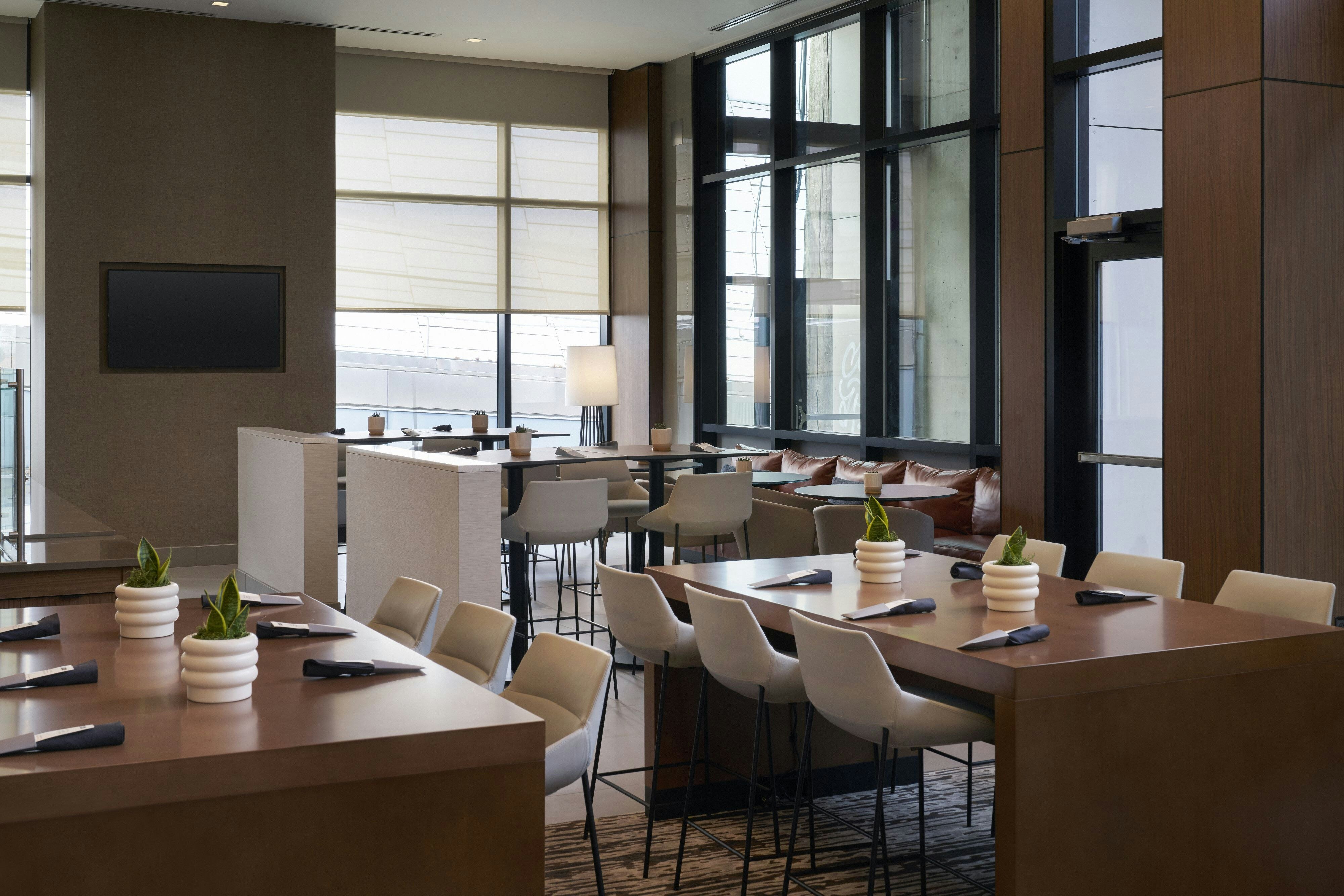 AC Hotel by Marriott Seattle Downtown, photo 6