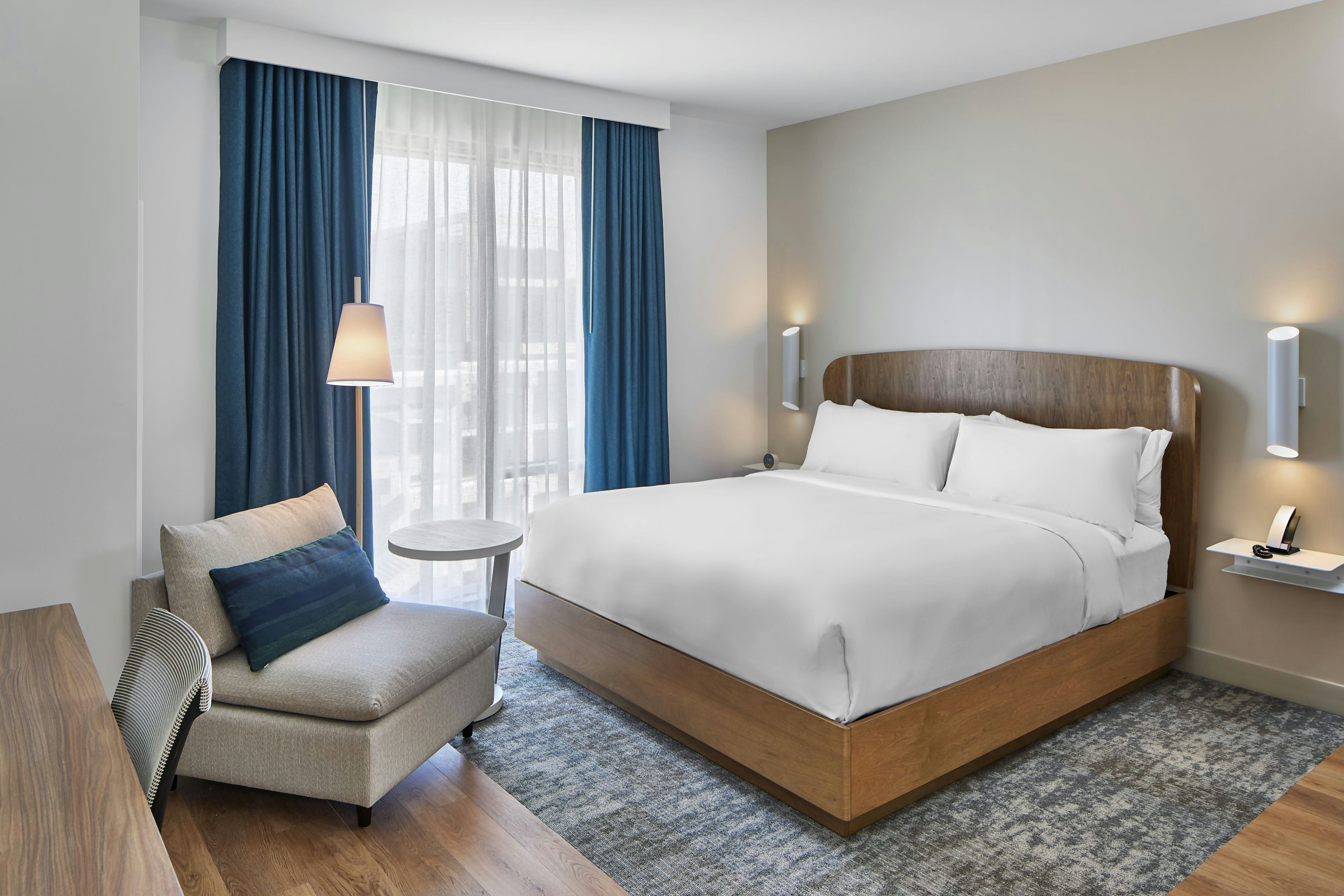 Element Atlanta Perimeter Center-guestroom-King Guest Room.jpg