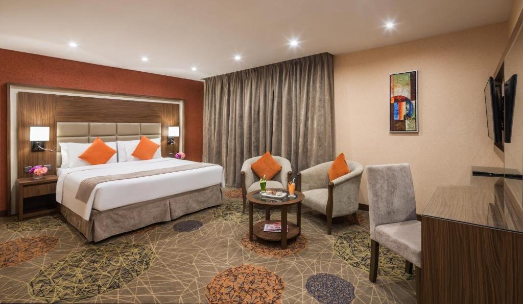 MENA HOTEL NASIRIAH RIYADH-guestroom-Bedroom.jpg