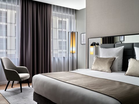 Leonardo Royal Warsaw Room Superior double bed