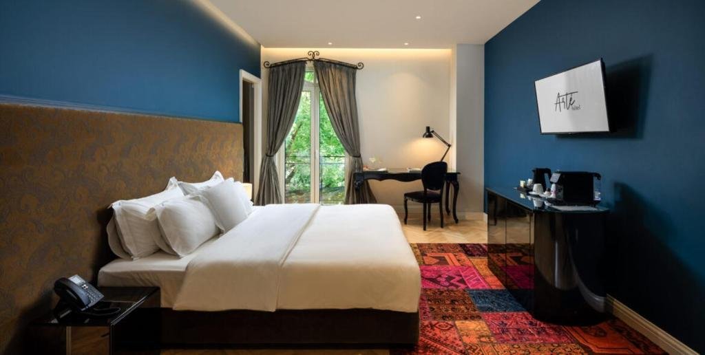 ARTE BOUTIQUE HOTEL-guestroom-Guest room.jpg