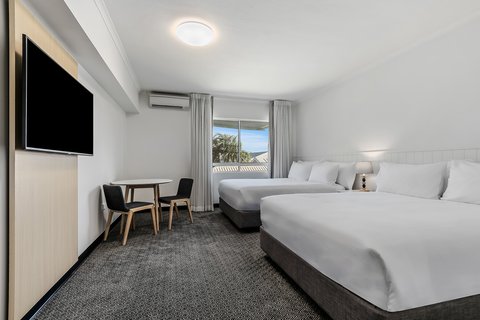 The Leea Darwin Queen Room Twin Double